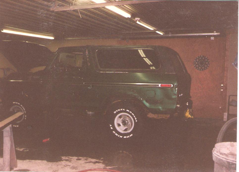 Seales Autobody 1978 Ford Bronco 02